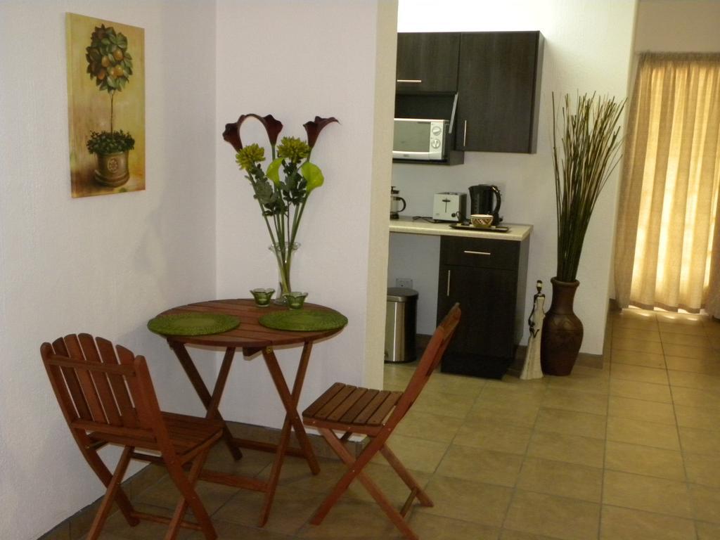 Bush Baby Glen Villa Hazyview Bilik gambar